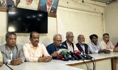 ক্ষমতাসীন সরকারের লোকেরা অর্থ বিত্তের পুকুরে সাঁতার কাটছে: রিজভী