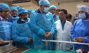  ১৫ ঘণ্টার অস্ত্রোপচারে আলাদা হলো মেরুদণ্ডে জোড়া লাগা নুহা-নাভা