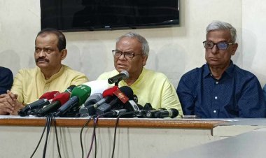 জনগণের প্রতি প্রতিশোধ নিতেই সরকার বিদ্যুৎ ও জ্বালানির মূল্য বৃদ্ধি করতে চাচ্ছে : রিজভী