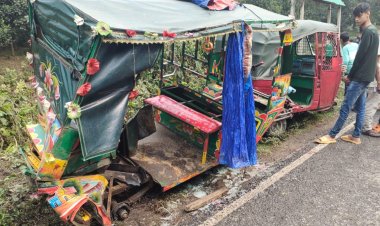 গাজীপুরে বাস-অটোরিকশার সংঘর্ষে ছয় এসএসসি পরীক্ষার্থীসহ আহত ১০