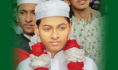 ঢাকায় নেমে নিজের স্বপ্নের কথা জানালো বিশ্বজয়ী হাফেজ