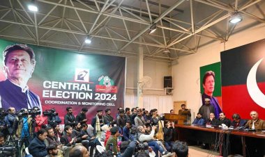 নির্বাচনের ফলাফল চ্যালেঞ্জ করে সুপ্রিম কোর্টে ইমরানের পিটিআই