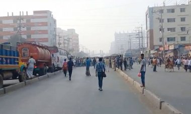 গাজীপুর সিটি করপোরেশনের গাড়িচাপায় শ্রমিক নিহত, মহাসড়ক অবরোধ