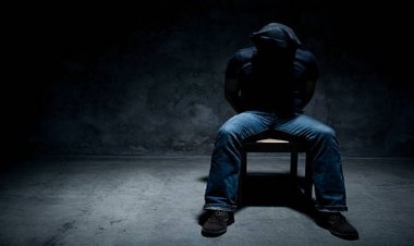  বিয়ে করতে টিভি উপস্থাপককে অপহরণ করলেন তরুণী!