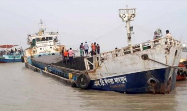  পশুর নদীতে কয়লাবোঝাই কার্গো জাহাজডুবি