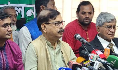 সরকারকে মধ্যবর্তী নির্বাচনের কথা বলেছে যুক্তরাষ্ট্র: মান্না