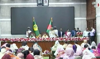  শপথ নিলেন আওয়ামী লীগের সংরক্ষিত আসনের সংসদ সদস্যরা