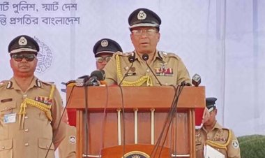  পুলিশের হাতে মাদক দেখলেই চাকরি থাকবে না: আইজিপি