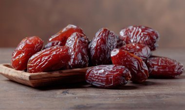 ১১০ টাকার খেজুরে শুল্ক ১৪০ টাকা!