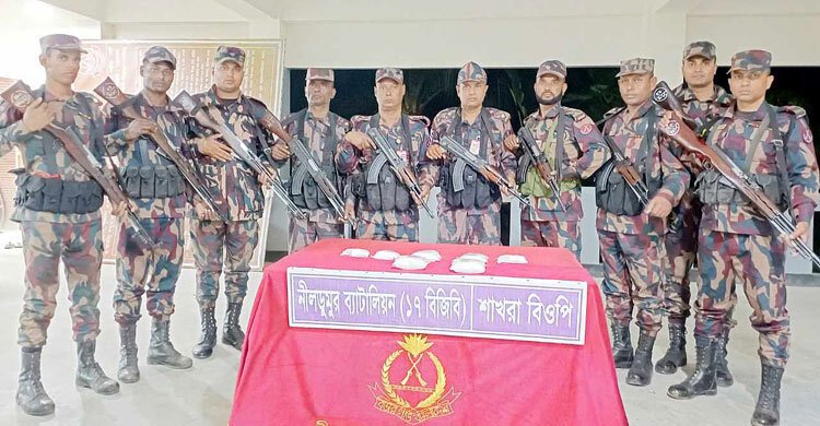 সাতক্ষীরায় আইস-হেরোইন উদ্ধার