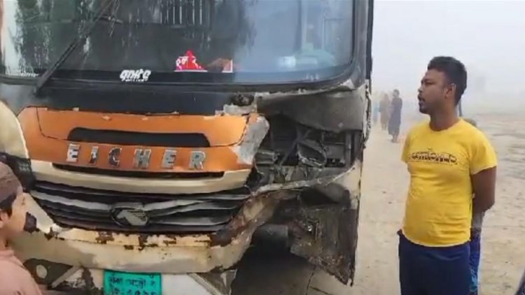 বাসচাপায় প্রাণ গেল মা-ছেলের