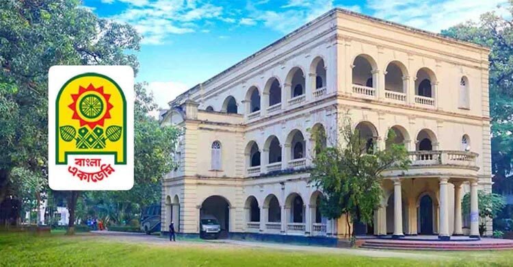ব্যয় ১৫ কোটি নষ্ট হওয়ার পথে ২৮০০ পুঁথি, সংরক্ষণে উদ্যোগ বাংলা একাডেমির