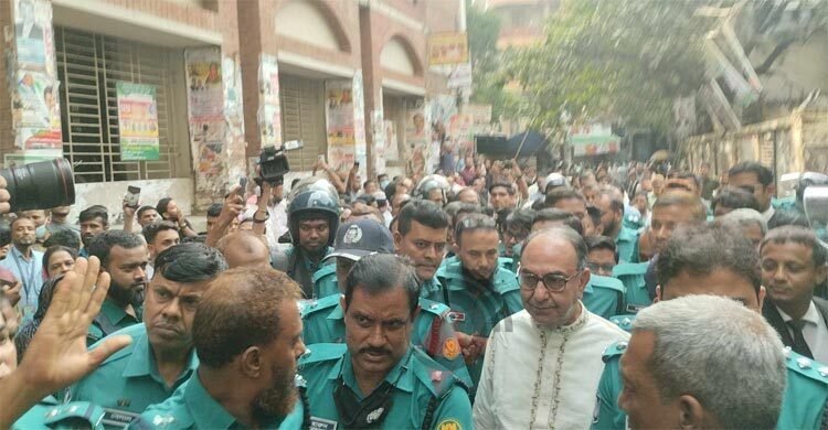 মির্জা আব্বাসের জামিন, কারামুক্তিতে বাধা নেই