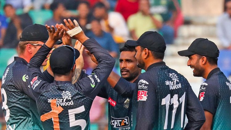 খুলনাকে হারিয়ে প্লে অফে চট্টগ্রাম