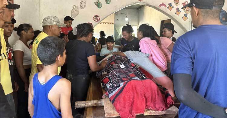 ভেনেজুয়েলায় সোনার খনি ধসে নিহত ২৩