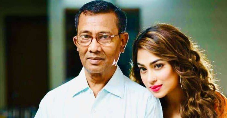 বাবা হারালেন চিত্রনায়িকা পপি