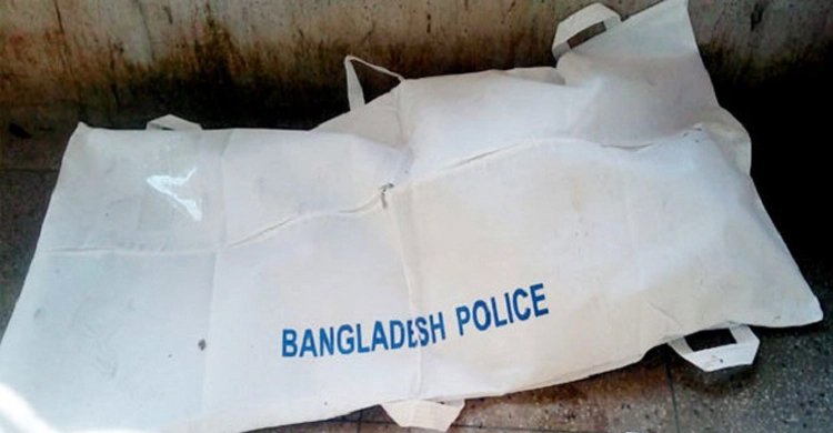 সিলেটে তালাবদ্ধ বাসা থেকে গৃহবধূর গলিত মরদেহ উদ্ধার