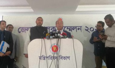 আপেল-আঙ্গুরের পরিবর্তে বরই দিয়ে ইফতার করতে বললেন শিল্পমন্ত্রী