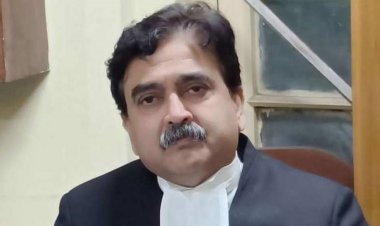 পদত্যাগ করে রাজনীতিতে নামছেন এই বিচারপতি