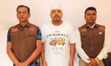  ছাত্রকে গুলি: সাময়িক বরখাস্ত শিক্ষক রায়হান