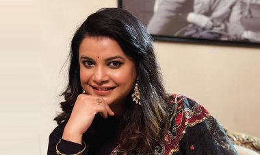 সবচেয়ে বেশি কষ্ট দেওয়া মানুষটাকে ভুলতে পারছেন না ফারিয়া