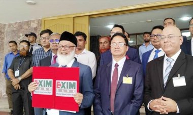 চাকরি যাবে না কারও: পদ্মার পরিচালকরা থাকতে পারবেন না এক্সিম ব্যাংকে