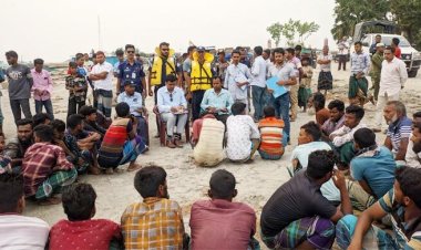 মেঘনায় নেমে জরিমানা গুনলেন ৩০ জেলে