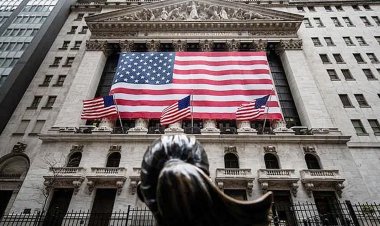 ২৩ বছরে সর্বোচ্চ সুদহার নিয়েও চাঙা যুক্তরাষ্ট্রের অর্থনীতি