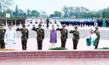  স্বাধীনতা দিবসে স্মৃতিসৌধে রাষ্ট্রপতি ও প্রধানমন্ত্রীর শ্রদ্ধা