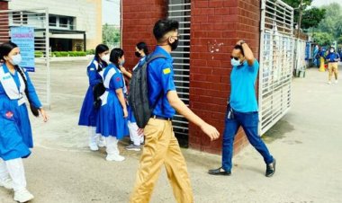  আগামী বছর থেকে শনিবারও স্কুল খোলা থাকতে পারে: শিক্ষামন্ত্রী