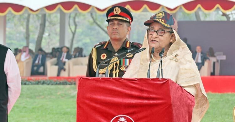 চেইন অব কমান্ড মেনে বিজিবিকে দায়িত্ব পালনের আহ্বান প্রধানমন্ত্রীর