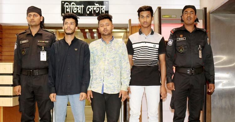 মোবাইল বিক্রির টাকা পরিশোধের দ্বন্দ্বে পিয়াস হত্যা
