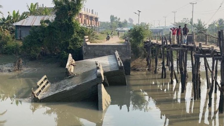 ১৩ বছরে একবারও সংস্কার হয়নি সড়ক, পর্যটক হারাচ্ছে নিঝুমদ্বীপ