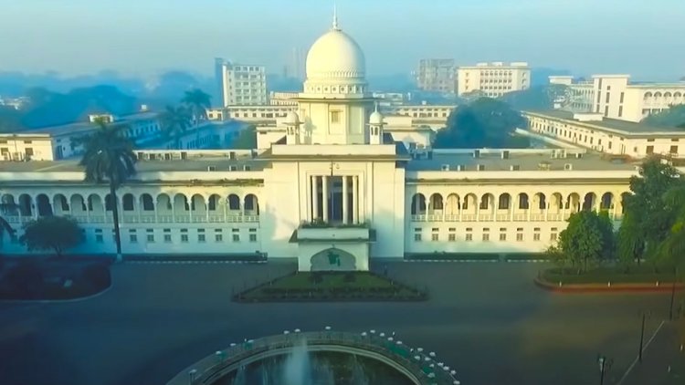 আপিল বিভাগে ছাদ থেকে পড়ল পানি, ১৮ মিনিট বন্ধ থাকল বিচারকাজ