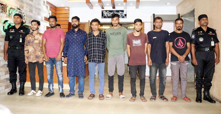 সাভারে একের পর এক হত্যাকাণ্ড ঘটিয়েছে গিয়ার হৃদয় গ্রুপ, গ্রেফতার ৮