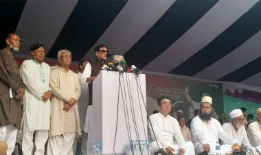 যাদের হাতে শ্রমিকের রক্ত, দেশ তাদের ক্ষমা করবে না: কাদের