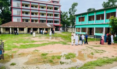 ফুলগাজীতে জাল ভোট দিতে গিয়ে আটক ৫