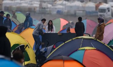  জলবায়ু পরিবর্তনের চেয়ে অভিবাসন নিয়ে বেশি আতঙ্কিত ইউরোপ