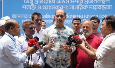 কোথাও জলাবদ্ধতা হলে হটলাইনে কল করতে বললেন মেয়র