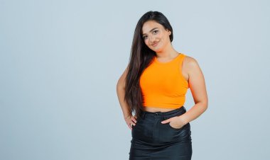 পেটে বাড়তি মেদ? কমাতে পান করুন এই পানীয়