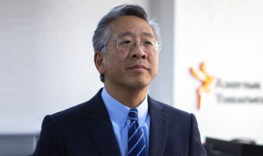 সুশীল সমাজের প্রতিনিধিদের স‌ঙ্গে লুর বৈঠক