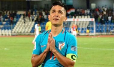  উপমহাদেশের সবচেয়ে বড় ফুটবল তারকা সুনীল ছেত্রির অবসর ঘোষণা