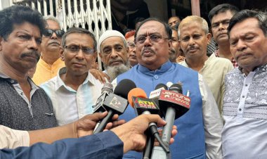 বাংলাদেশের গণতন্ত্র শেখ হাসিনার হাতেই সুরক্ষিত: খাদ্যমন্ত্রী