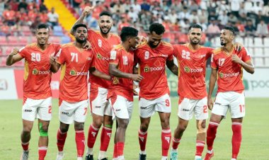 দুই ম্যাচ আগেই কিংসকে ‘উপহার’ বাফুফের