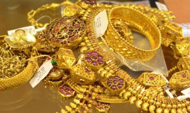 ইতিহাসের সর্বোচ্চ দামে সোনার অলংকার