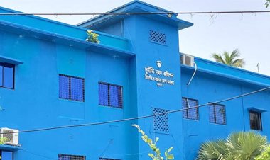 সরকারি অর্থ আত্মসাৎ পাউবোর দুই কর্মকর্তাসহ তিনজনের বিরুদ্ধে দুদকের মামলা