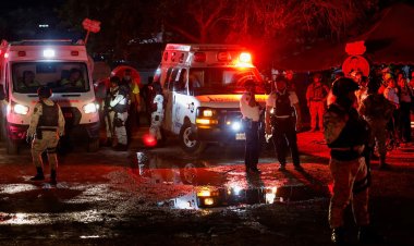 মেক্সিকোতে নির্বাচনী প্রচারণার মঞ্চ ভেঙে শিশুসহ নিহত অন্তত ৯