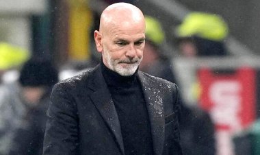  ব্যর্থতায় দায়ে এবার ক্লাব ছাড়লেন এসি মিলান কোচ