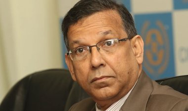 হাসপাতাল থেকে বাসায় ফিরলেন আইনমন্ত্রী