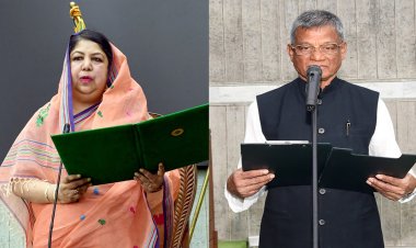 শপথ নিলেন ঝিনাইদহ-১ আসনের এমপি নায়েব আলী জোয়াদ্দার